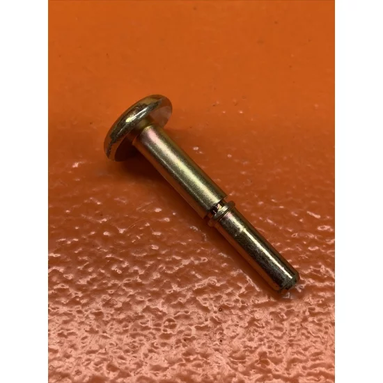 STIHL  Trzpień 4203 182 8902